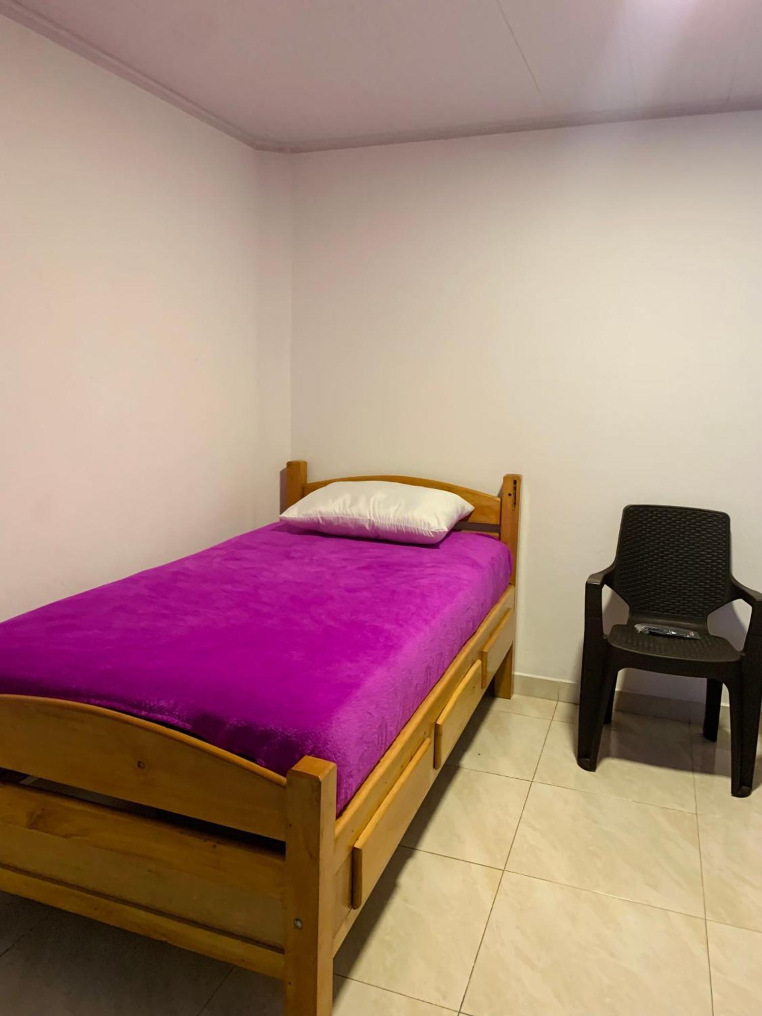 Hostel Bogota Kings Esterno foto